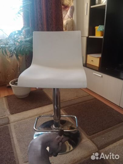 Стул барный