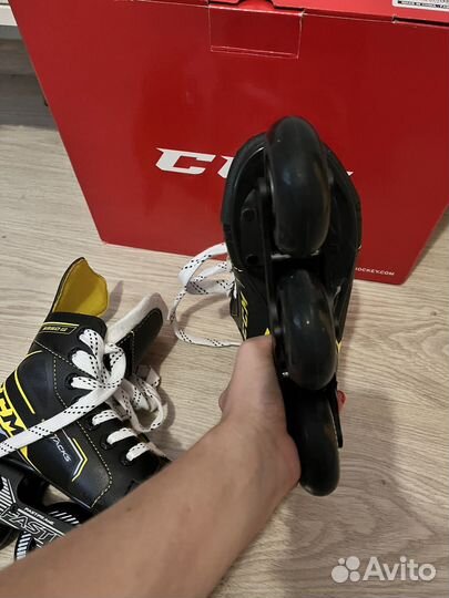 Хоккейные ролики CCM