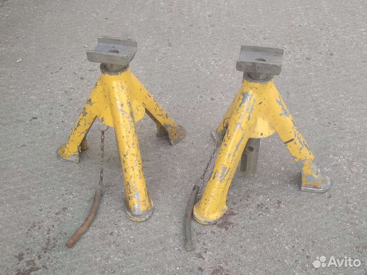 Подставка под авто СССР