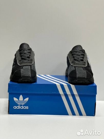 Кроссовки Adidas Retropy e5