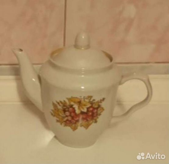 Наборы столовой посуды для сервировки стола