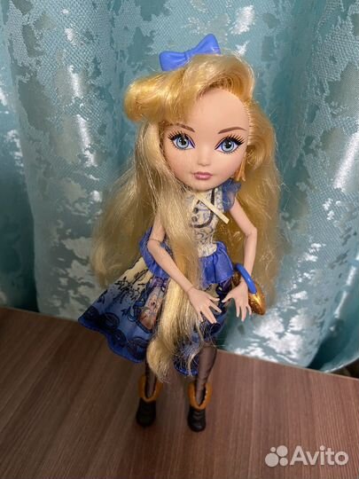 Кукла Ever After High (Блонди Локс)
