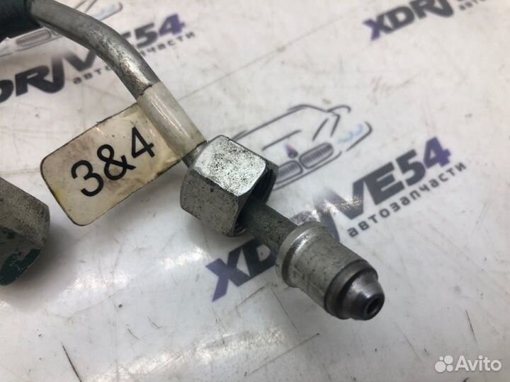 Трубка топливная Land Rover Discovery LR4 D275