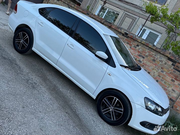 Volkswagen Polo 1.6 AT, 2011, 210 000 км