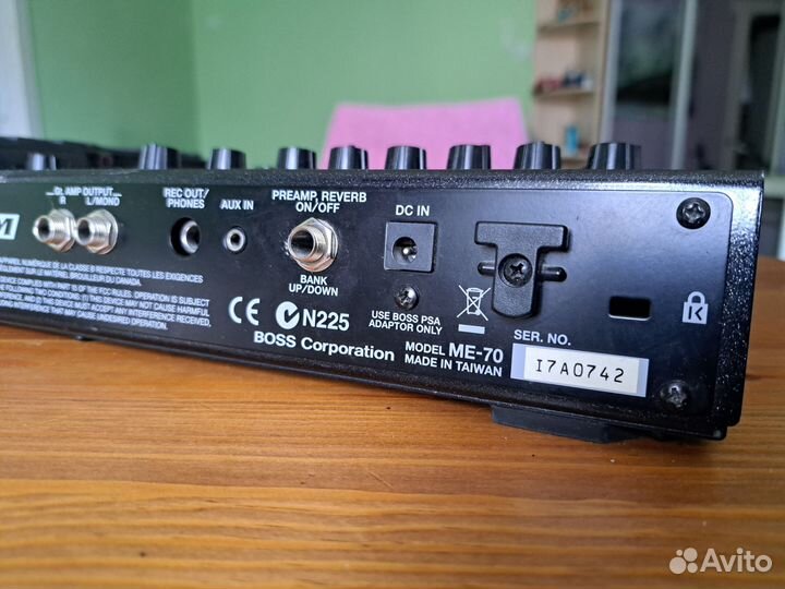 Гитарный процессор boss me70