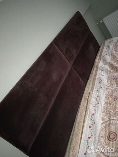 Двуспальная кровать 