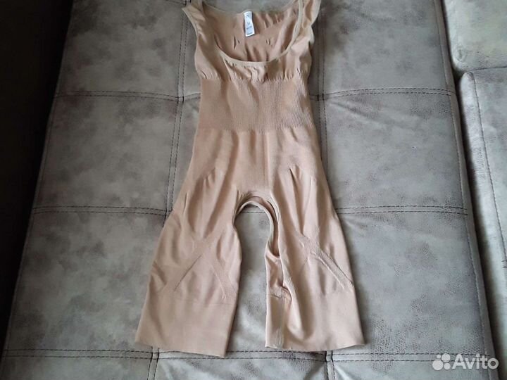 Бельё Новое утягивающие (р.42-46)