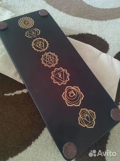 Доска садху с медными гвоздями