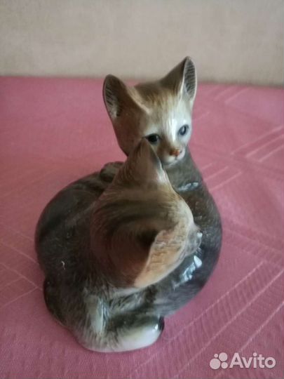 Статуэтка фарфор Германия Два котенка