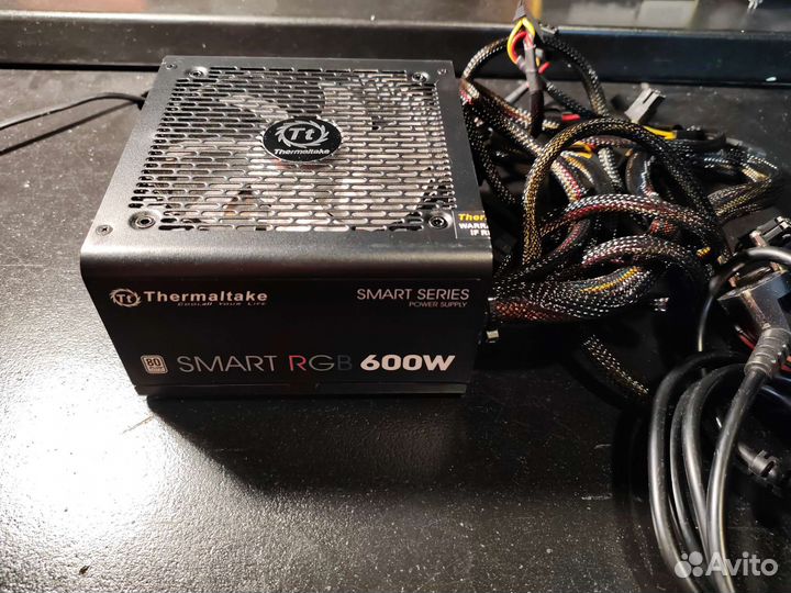 Блок питания Thermaltake