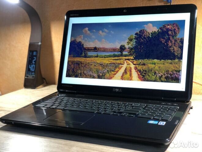 Элитный ноутбук dell core I7+256gb SSD +8gb+Gf520