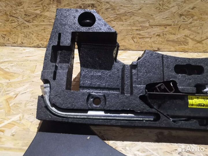 Органайзер в багажник Volkswagen Passat B6/B7