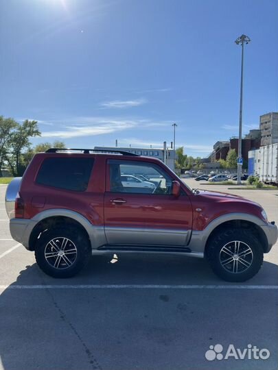 Mitsubishi Pajero 3.2 AT, 2005, 185 000 км