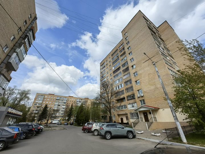 3-к. квартира, 67 м², 9/12 эт.