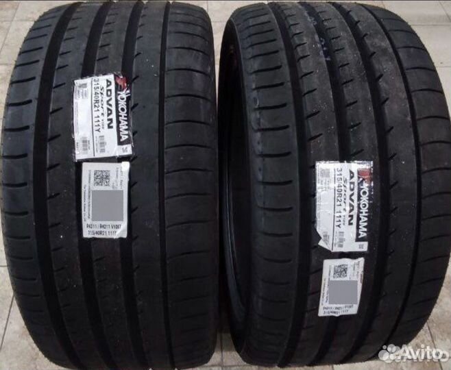 Yokohama Advan Sport V105T 275/45 R21 и 315/40 R21 111Y