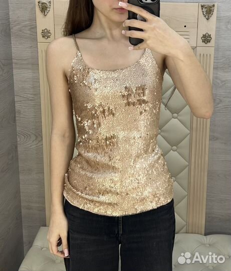 Блузка с пайетками 44р-р