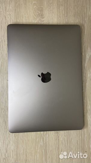 Apple MacBook Pro 13 2018