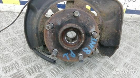 Ступица передняя левая toyota auris E150 (3NI08K90