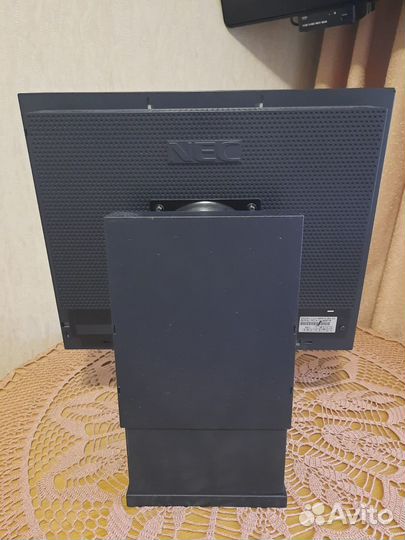 ЖК монитор NEC MultiSync LCD 1980FXi