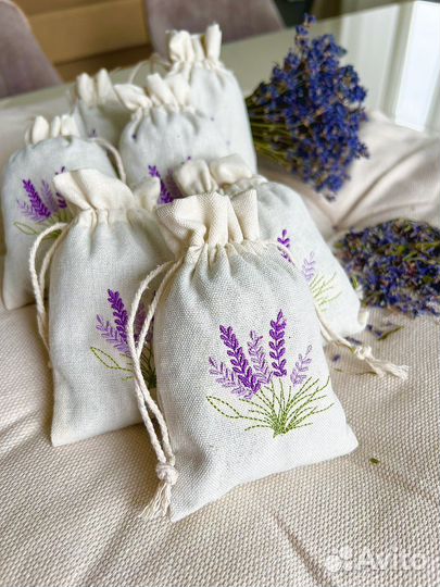 Лаванда в букете и саше