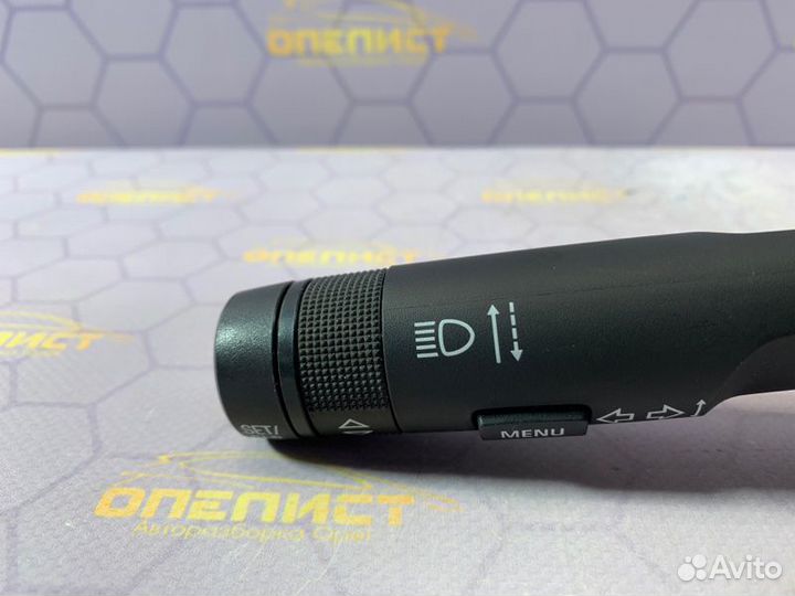 Переключатель поворотов Opel Astra J 2012