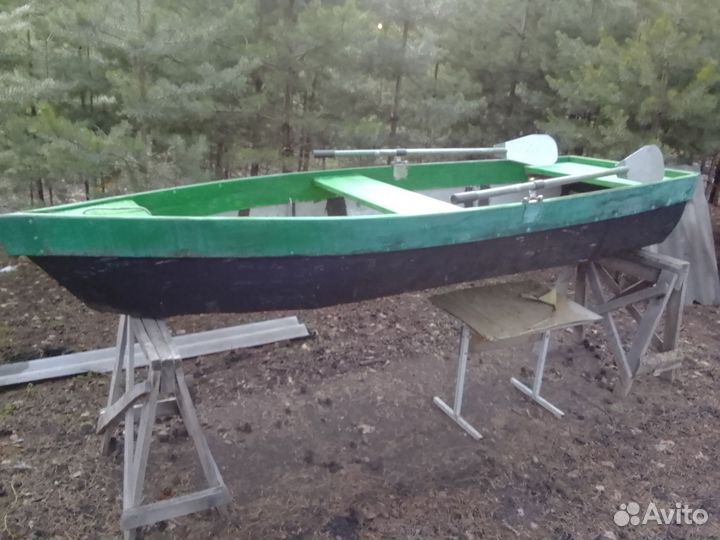 Лодка алюминевая