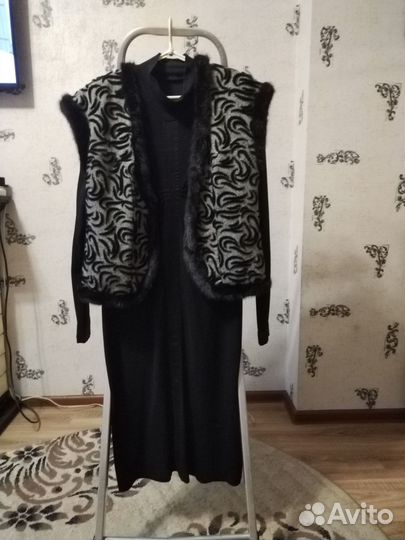 Костюм женский 48 50размер