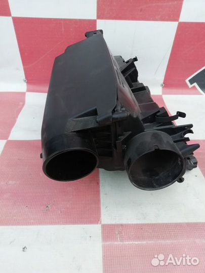 Корпус фильтра Мерседес W204 W207 W212 CGI