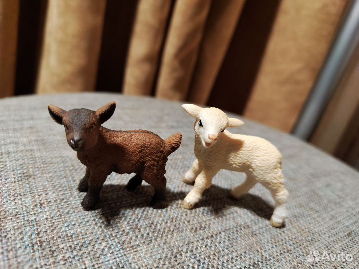 Козлёнок и ягнёнок Schleich
