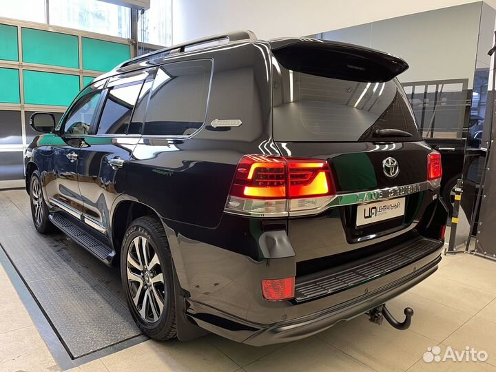 Toyota Land Cruiser 4.5 AT, 2018, 96 211 км