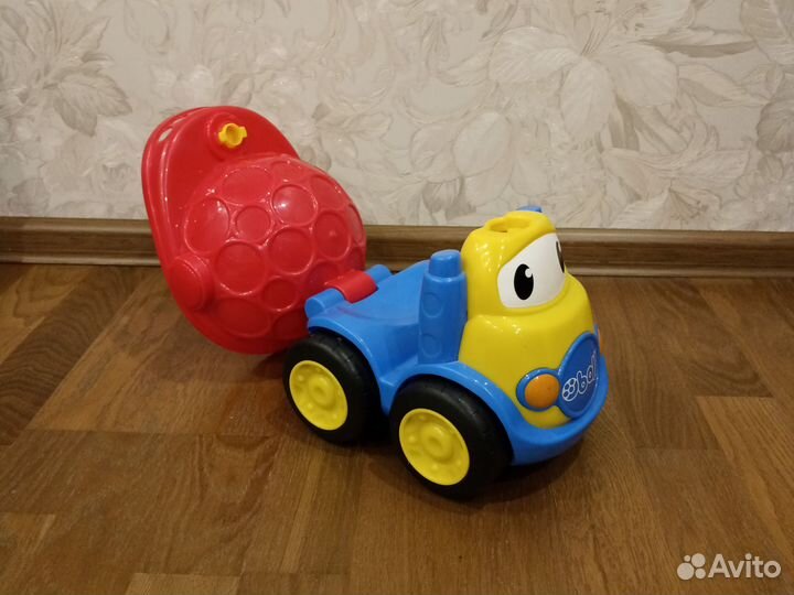 Развивающий автомобиль Oball