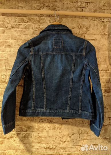 Джинсовая куртка Gap 140