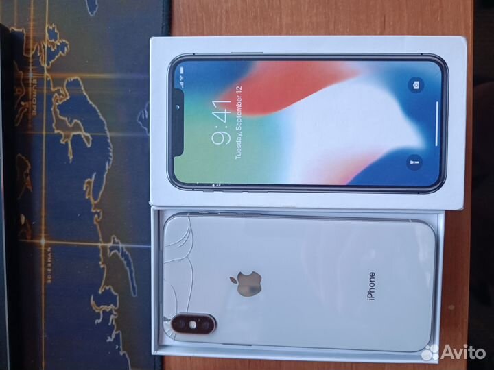 iPhone X, 64 ГБ