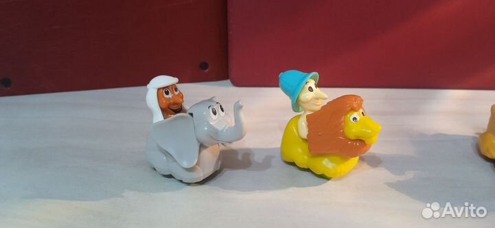 Киндер, наездники