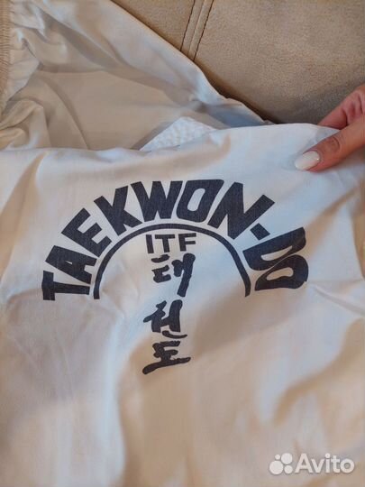 Добок /кимано для тхэквондо р. 120, 130