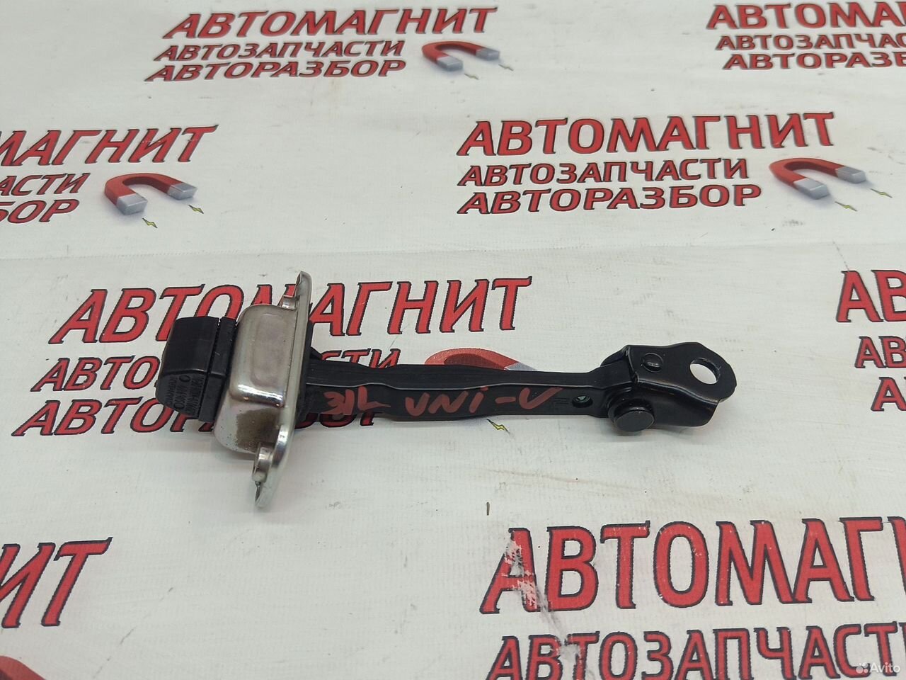 Ограничитель двери задней левой Changan UNI-V