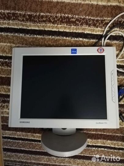 Монитор Samsung 151s