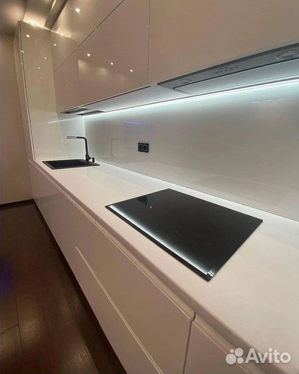 Кухня в современном стиле