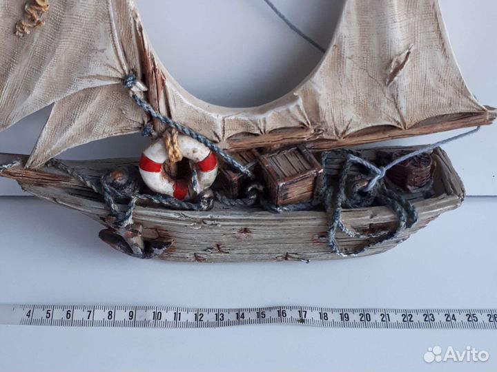 Фоторамка Парусник с горящим фонарём