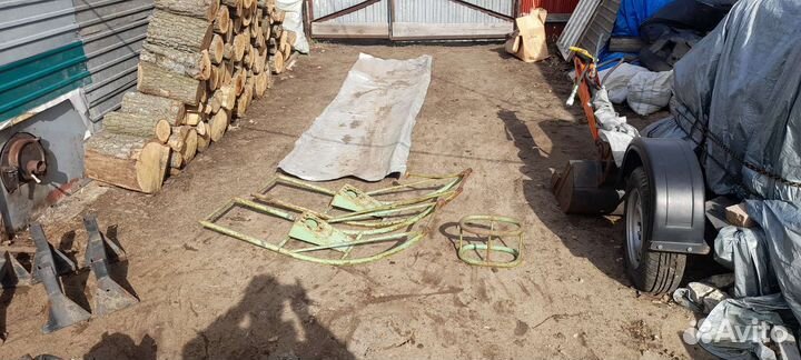 Опрокидыватель автомобиля, кантователь