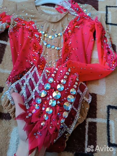 Купальник для художественной гимнастики