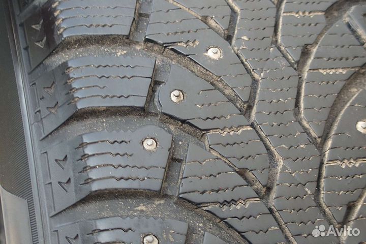 Pirelli Formula Ice 205/65 R16 99T