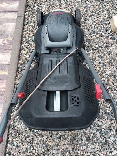 Газонокосилка электрическая