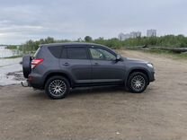 Toyota RAV4 2.0 CVT, 2011, 201 000 км, с пробегом, цена 1 500 000 руб.