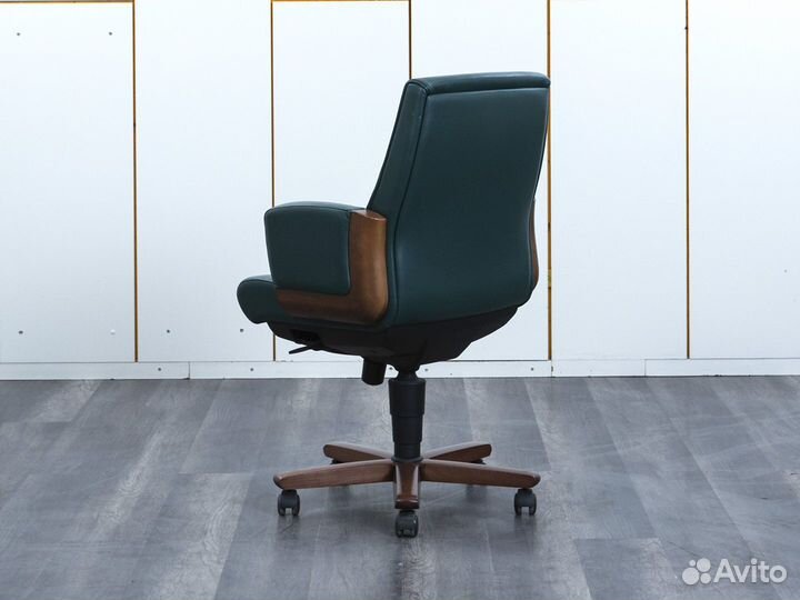 Офисное кресло для руководителя dazato dico wood B