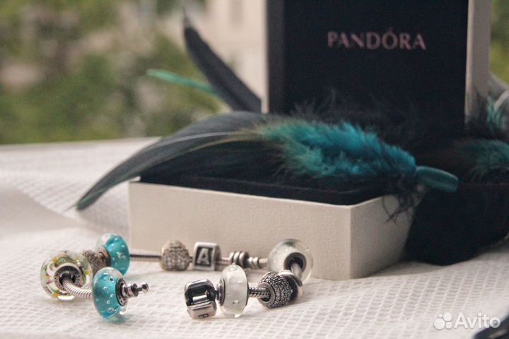 Браслет Pandora с шармами