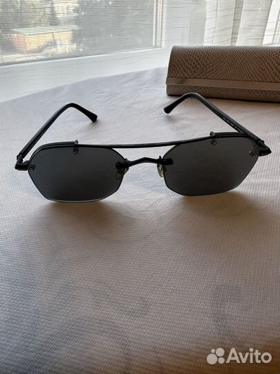 Очки солнцезащитные