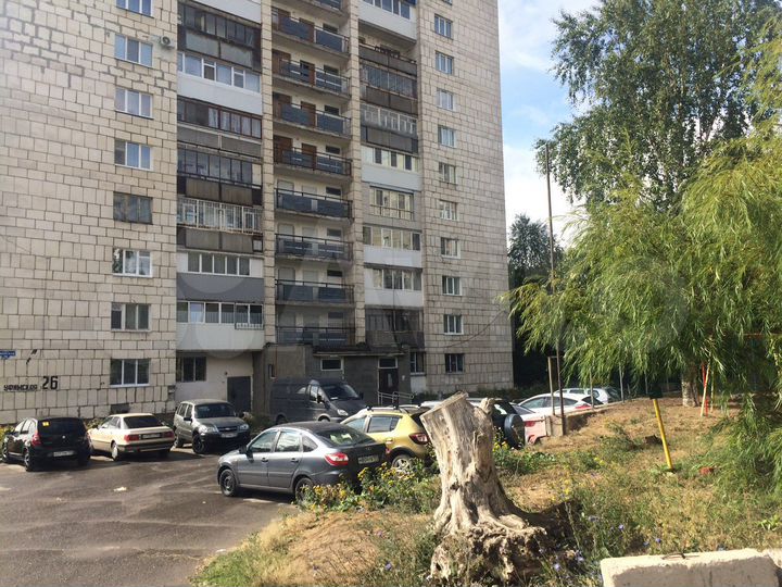 Комната 13,8 м² в 2-к., 2/14 эт.