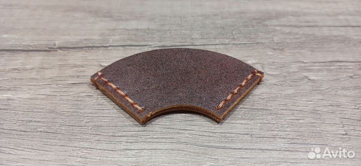 Книжная закладка - уголок из натуральной кожи