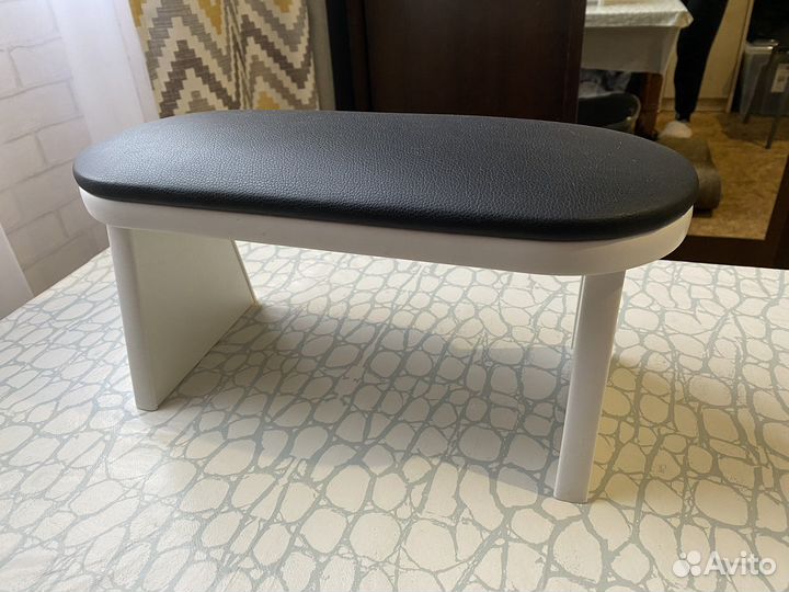 Подставка для рук маникюрная